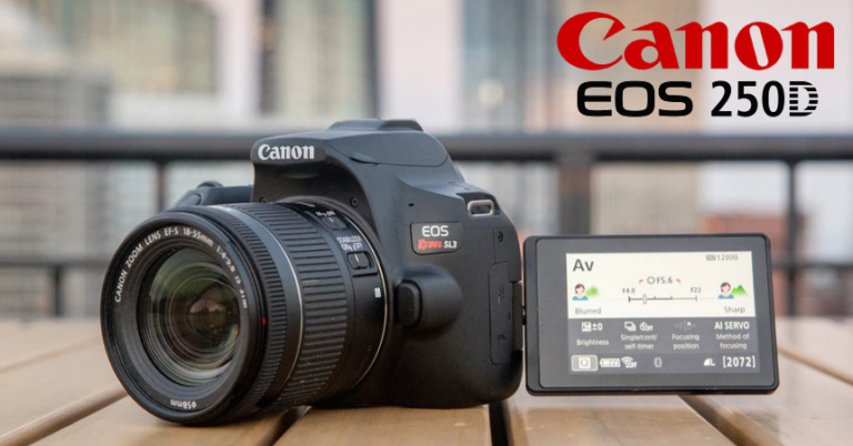 ¡TOMA CHOLLO! Cámara réflex Canon EOS 250D + EF-S 18-55mm + EF 75-300mm solo 599 euros. Descuento de 240 euros.