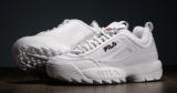 ¡TOMA CHOLLO! Zapatillas Fila Disruptor Low para mujer solo 39,95 euros. 60% de descuento.